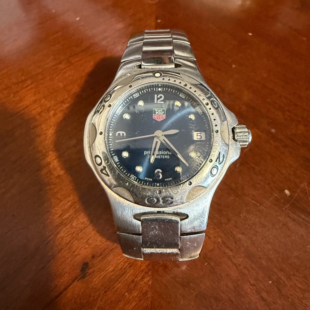 TAG Heuer Professional 200M Watch